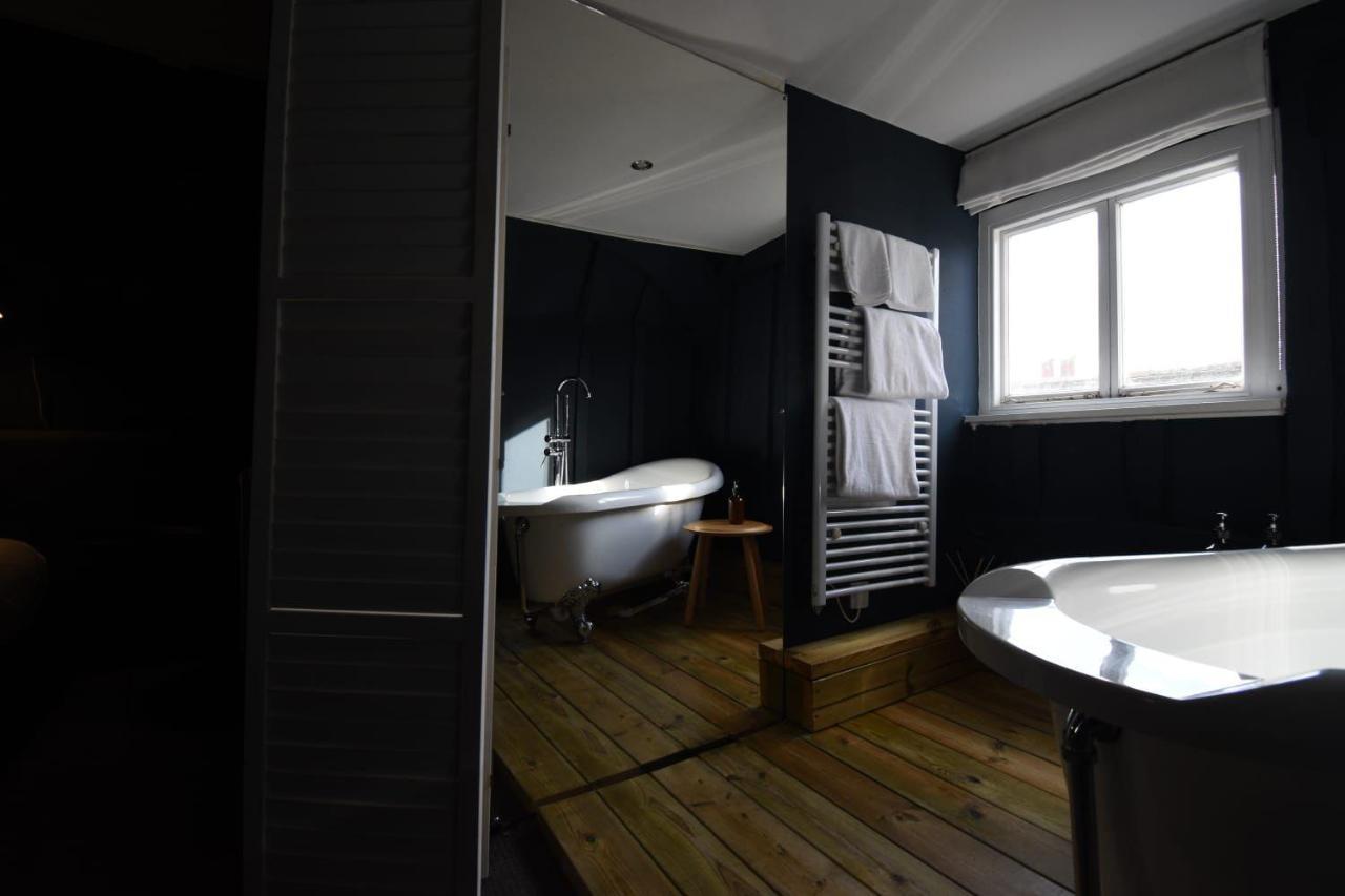 Bed and Breakfast Whitehouse Rye Exteriér fotografie Bathroom