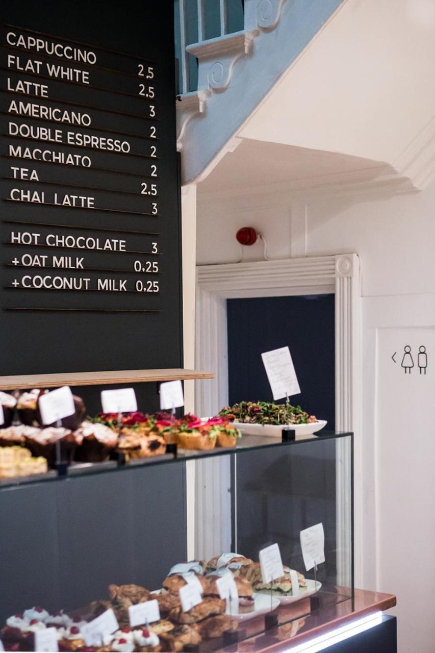 Bed and Breakfast Whitehouse Rye Exteriér fotografie Menu at a cafe