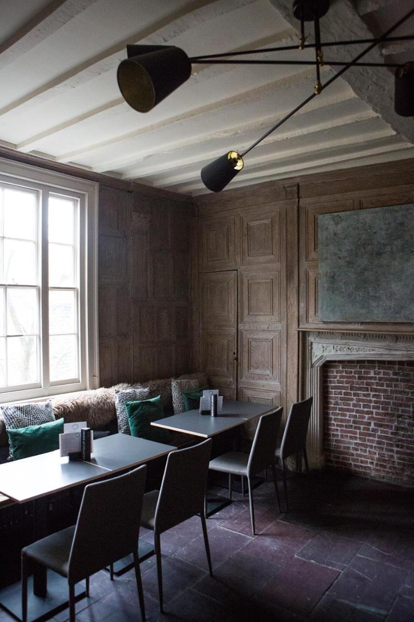 Bed and Breakfast Whitehouse Rye Exteriér fotografie The interior of the restaurant